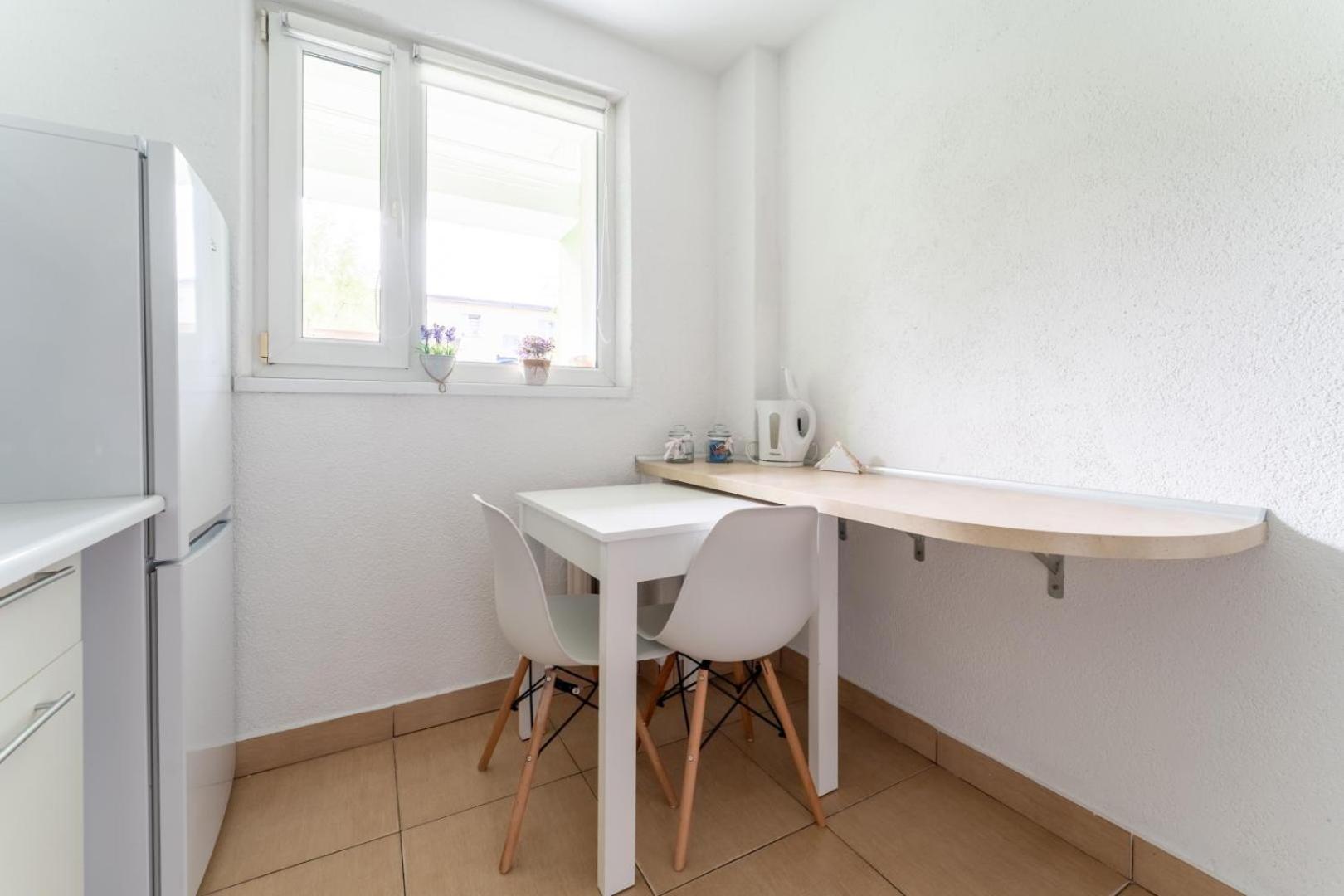 Apartament Gold - 2 Osobne Sypialnie Z Balkonem - Spaceapart Jelenia Góra Exteriör bild