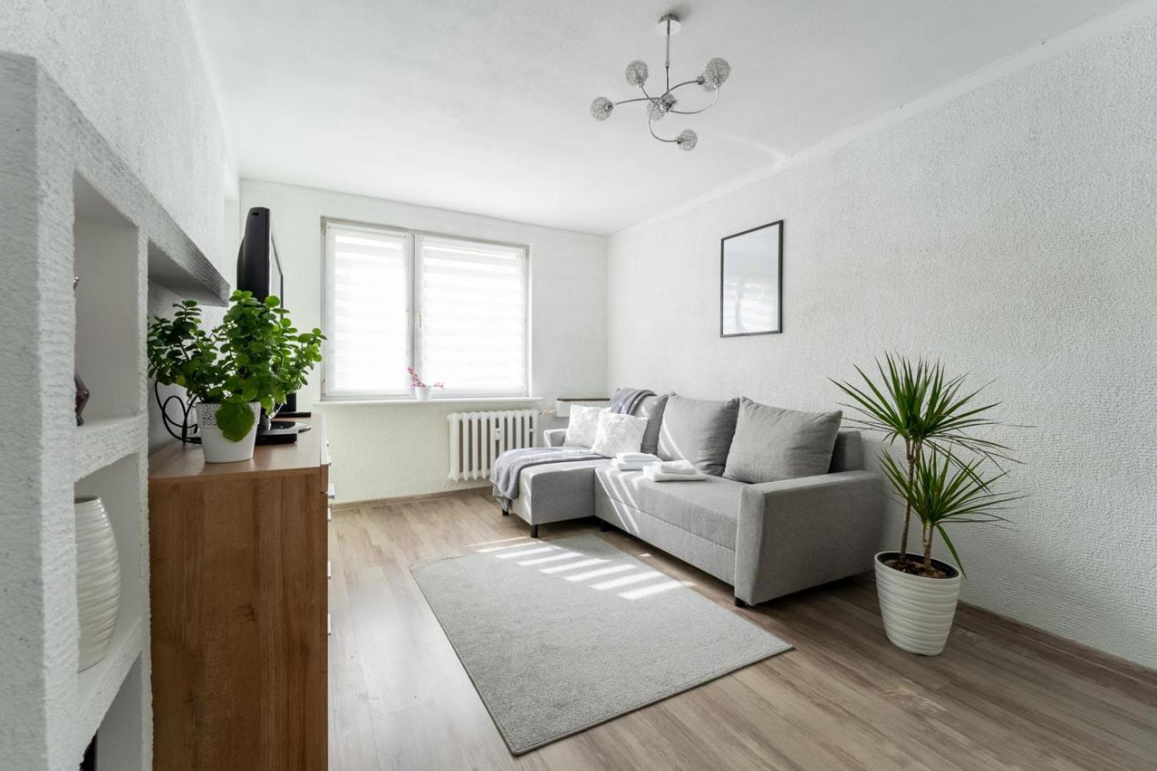 Apartament Gold - 2 Osobne Sypialnie Z Balkonem - Spaceapart Jelenia Góra Exteriör bild